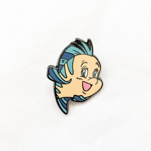 Loungefly Disney Manga Princess Flounder Pin - Picture 1 of 1